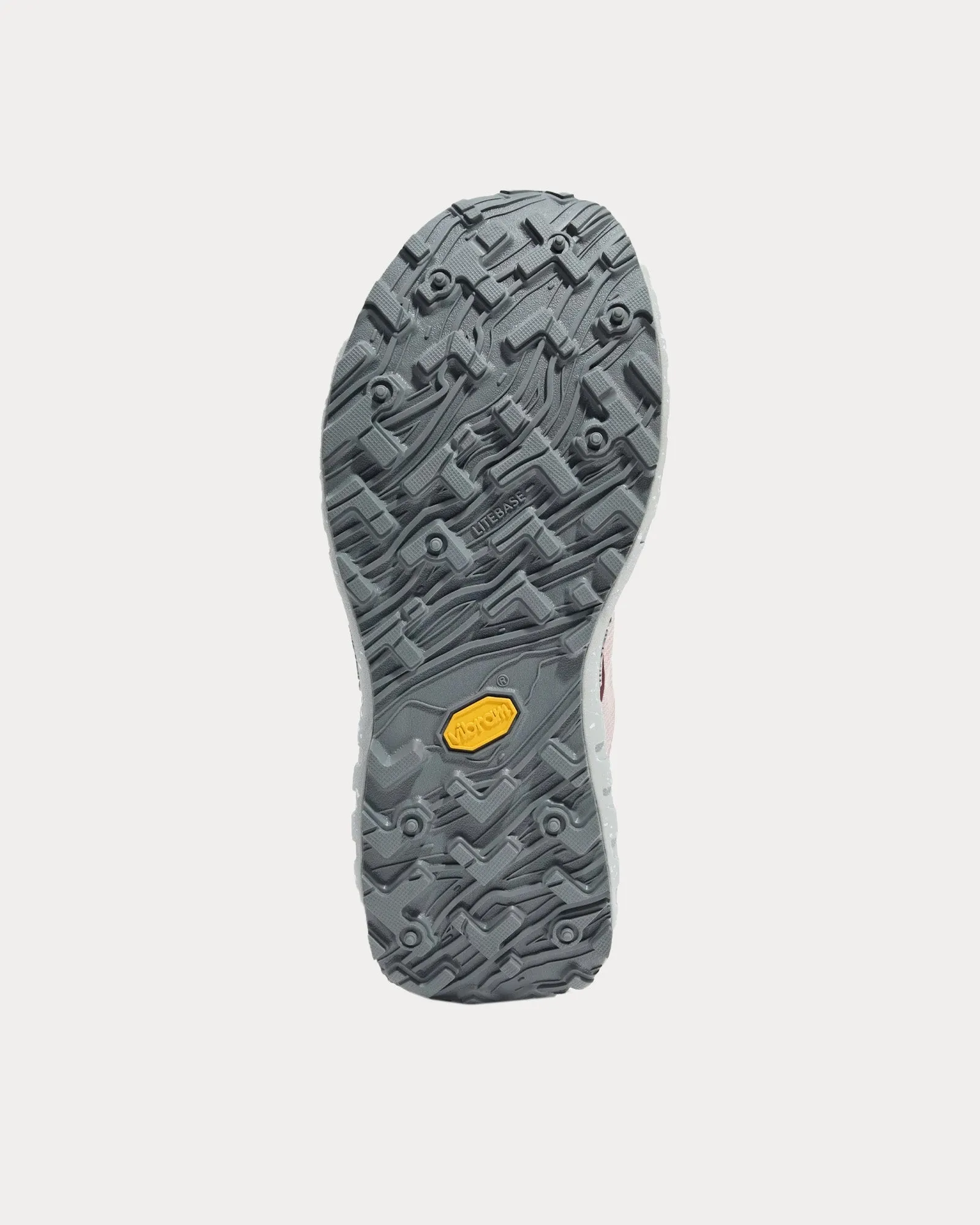 001 M Axolotl Running Shoes
