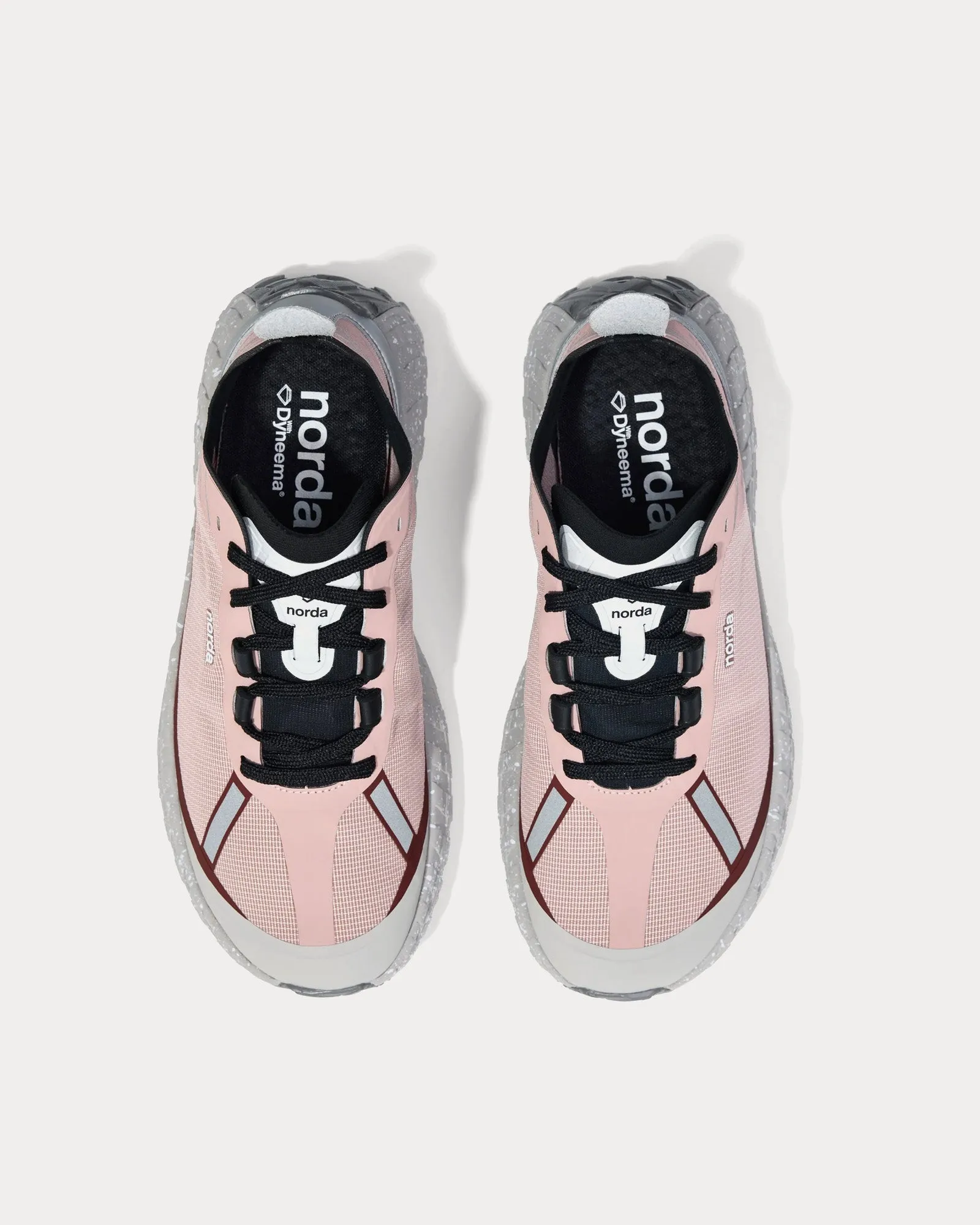 001 M Axolotl Running Shoes