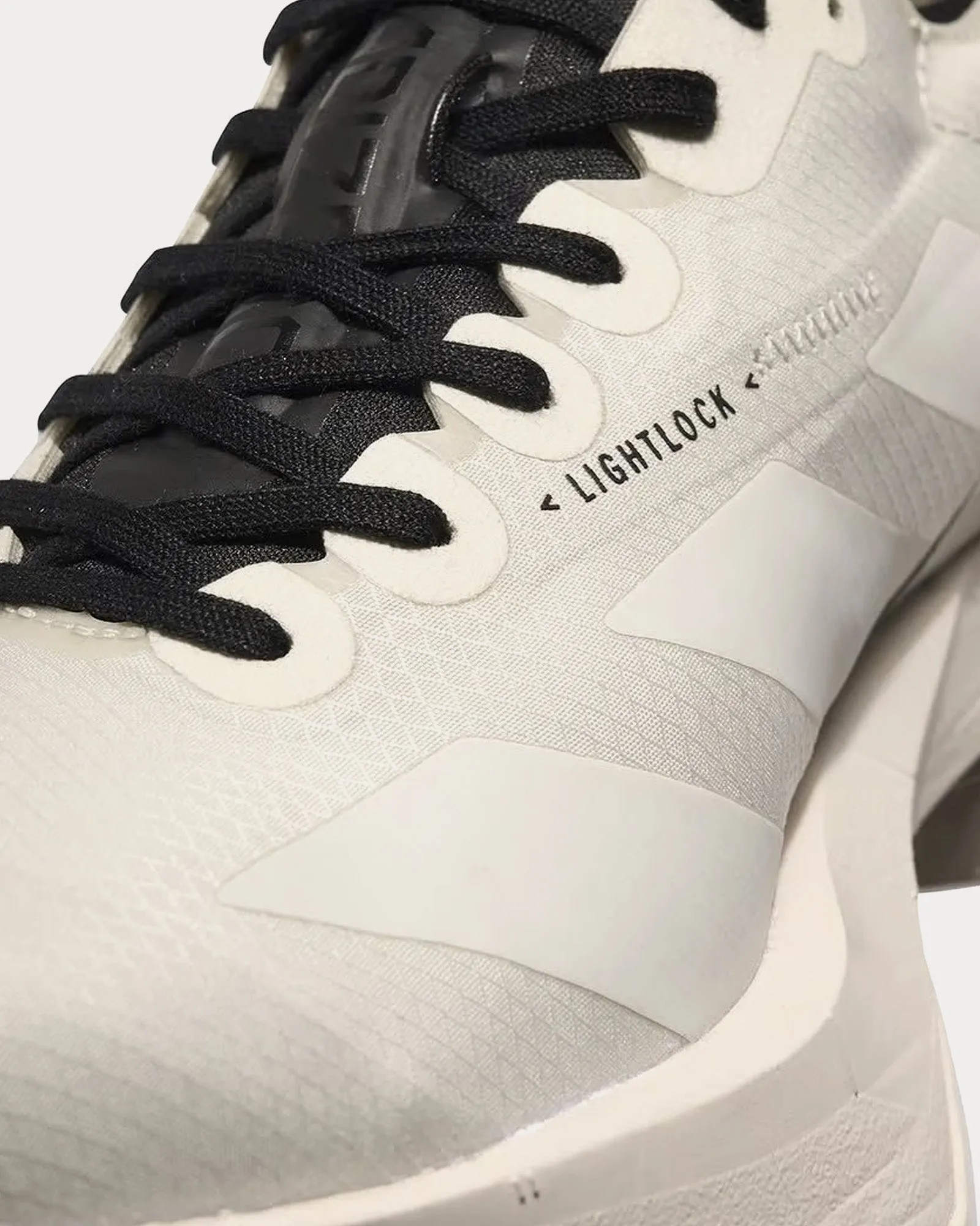 Adios Pro 4 Cloud White / Core Black Running Shoes