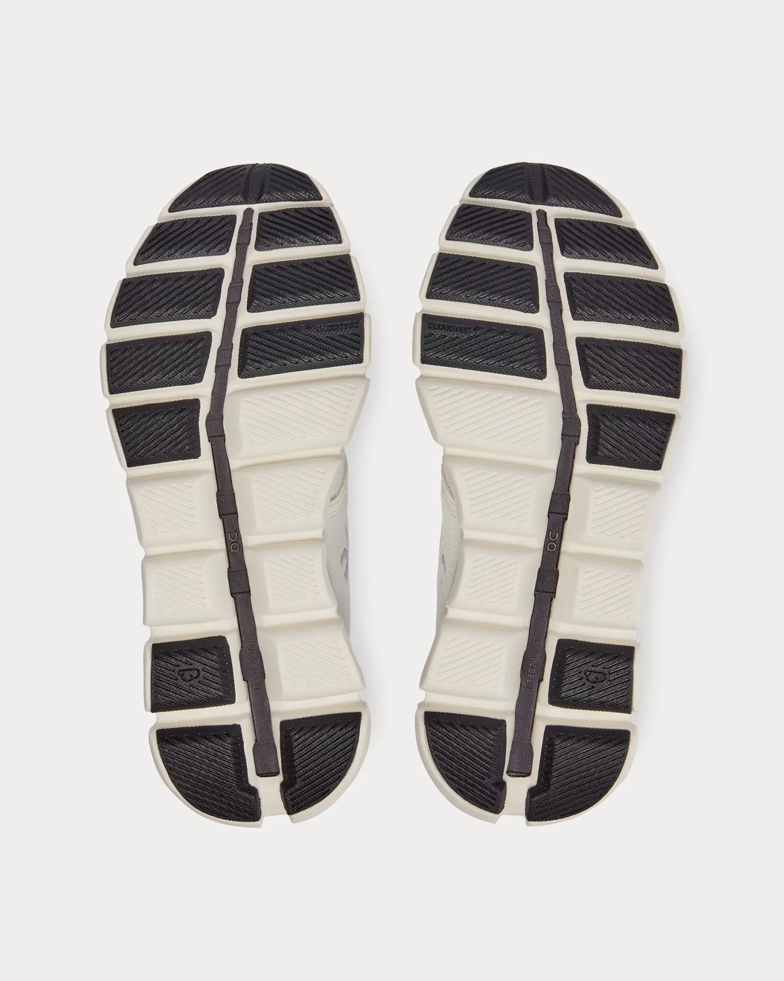 Cloud X 3 White / Black Running Shoes