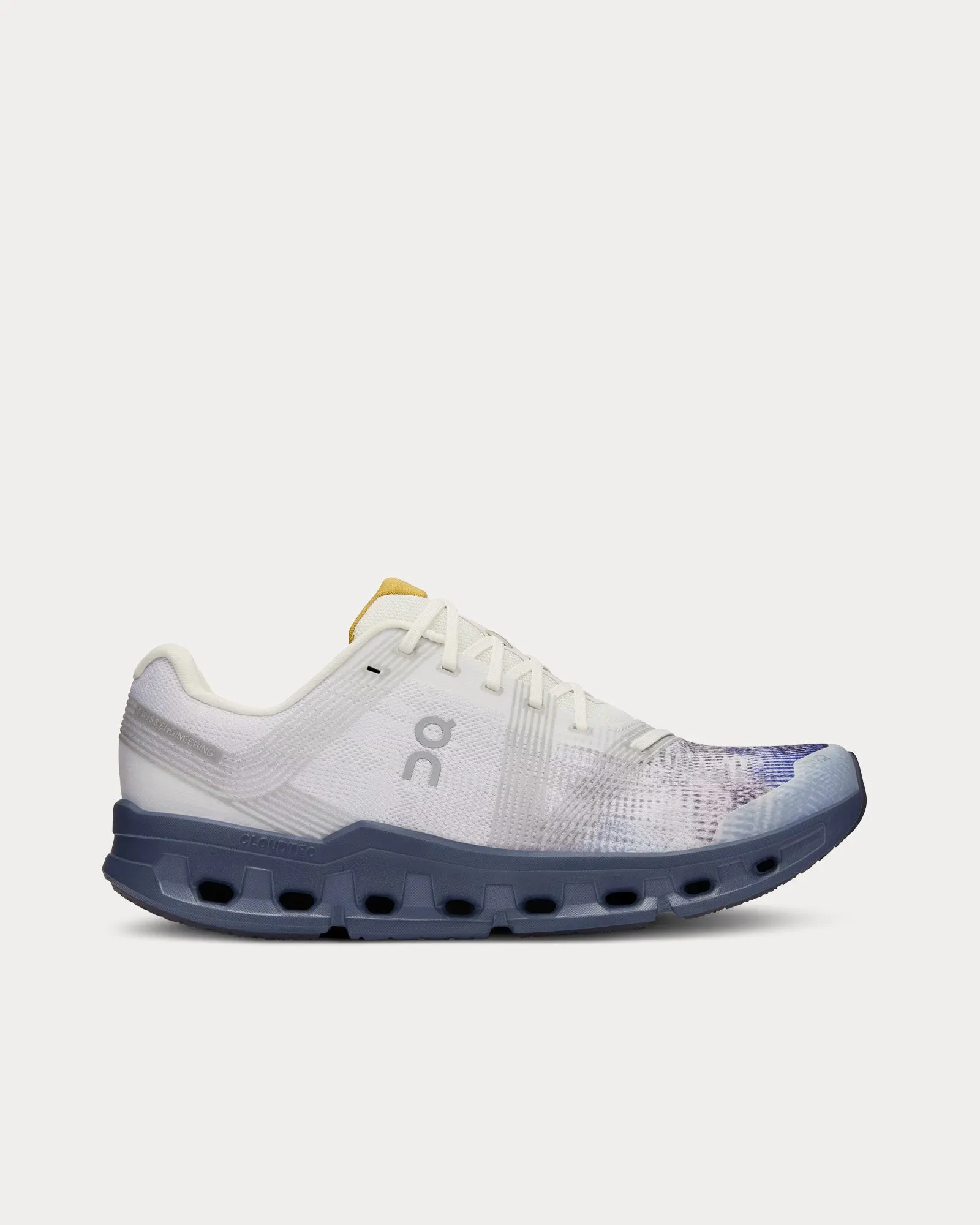 Cloudgo Suma Frost / Metal Running Shoes