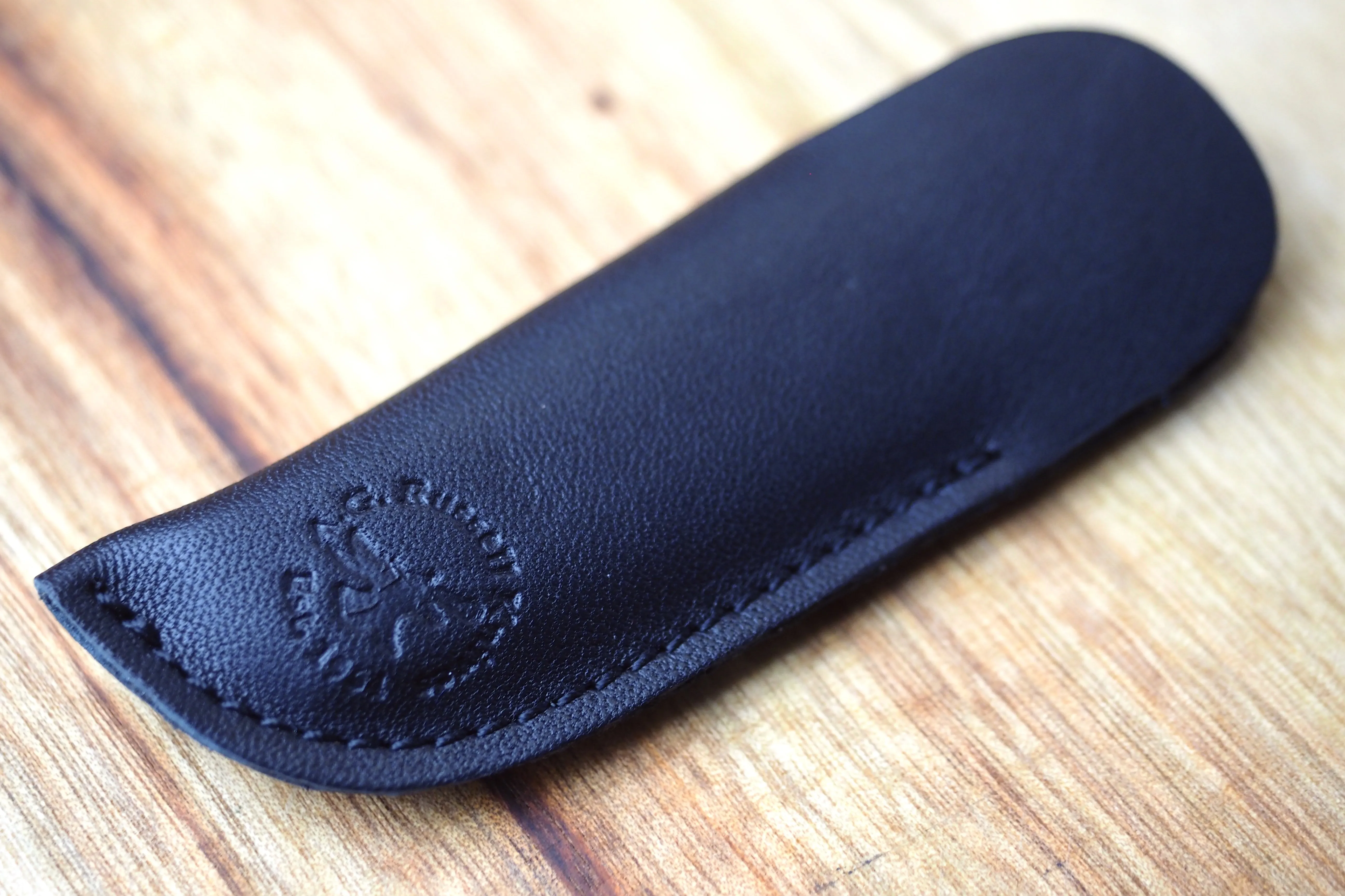 Folding Knife - Gentleman Knife Black GS Pattern Damascus VG10 Steel with Stainless Handle (Leather sheath included)