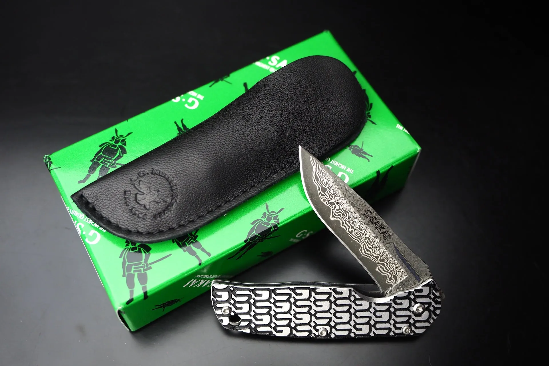 Folding Knife - Gentleman Knife Black GS Pattern Damascus VG10 Steel with Stainless Handle (Leather sheath included)