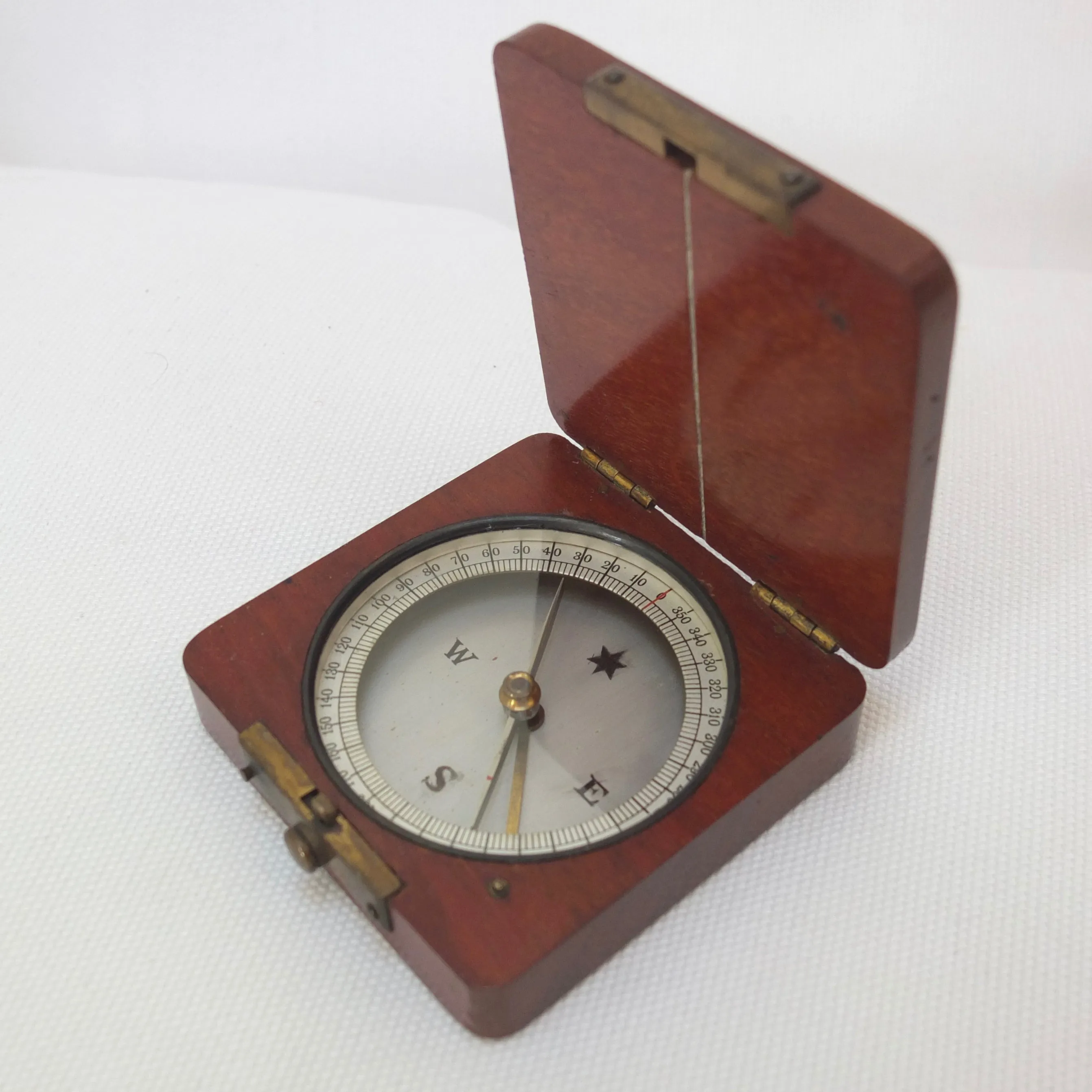 Victorian Wooden Cased Pocket Compass c.1880