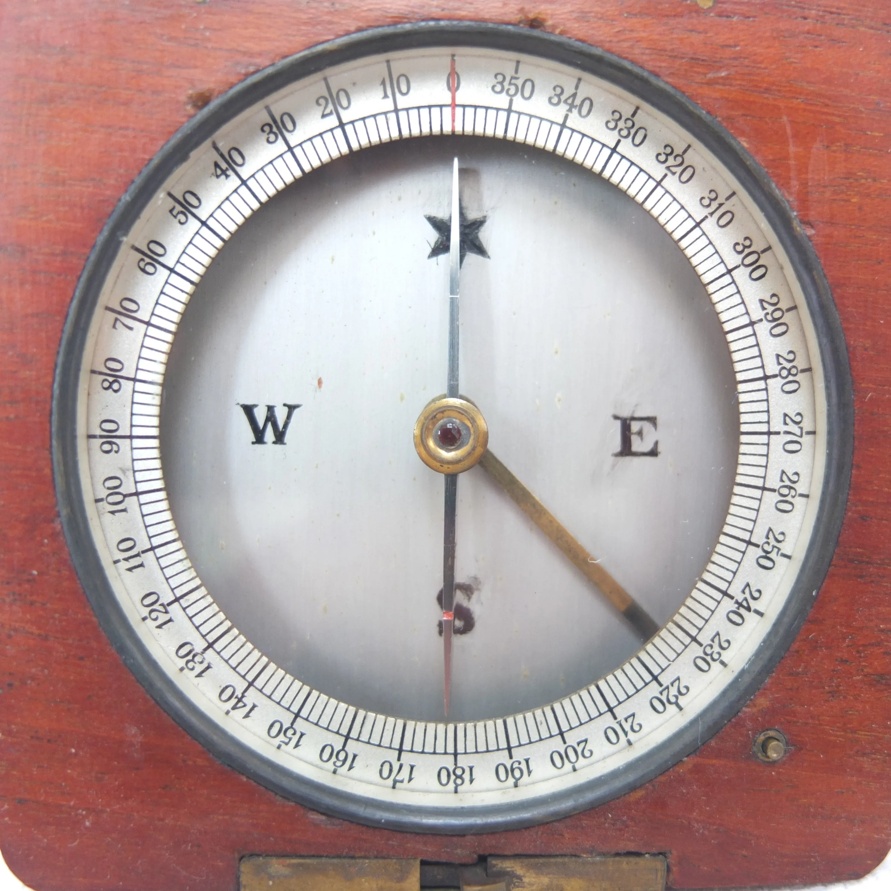 Victorian Wooden Cased Pocket Compass c.1880