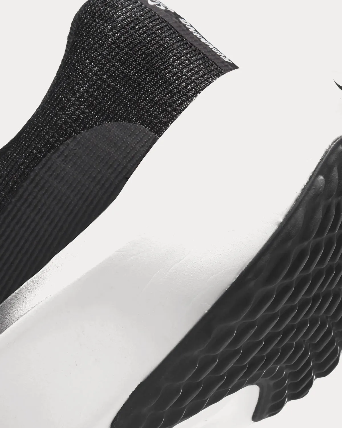 Zoom Fly 5 Black / White Running Shoes